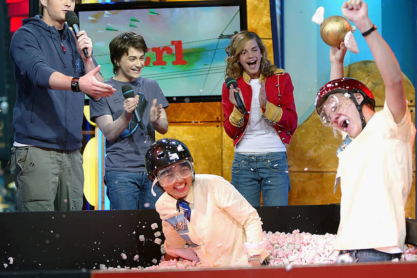 С Дэниелом Рэдклиффом на шоу MTV&#39;s Total Request Live в Нью-Йорке, 2004 год 
