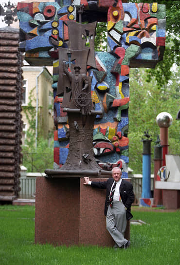 Скульптура в мастерской Зураба Церетели в Москве, 1996 год