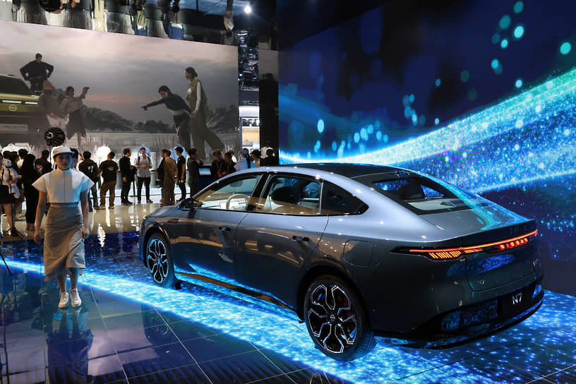 Электромобиль Nissan N7 