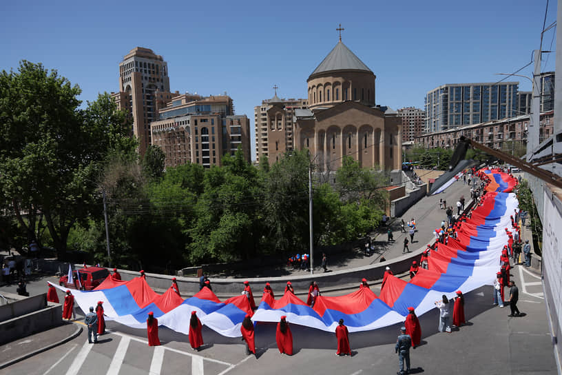 Празднование Дня Победы в Ереване