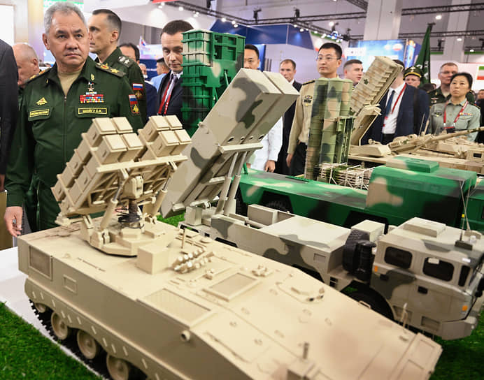 На международном военно-техническом форуме «Армия-2023» в парке «Патриот» в Кубинке, 2023 год