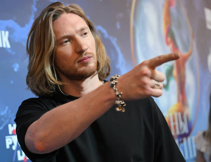 Певец Ivan (Александр Иванов) на премьере театрализованного циркового шоу «Сны Пушкина»