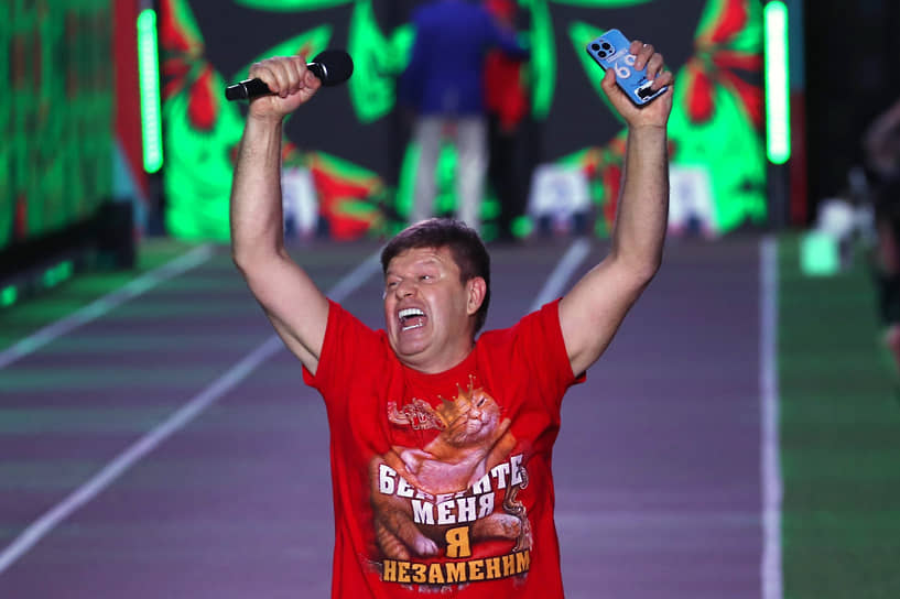 Спортивный комментатор Дмитрий Губерниев
