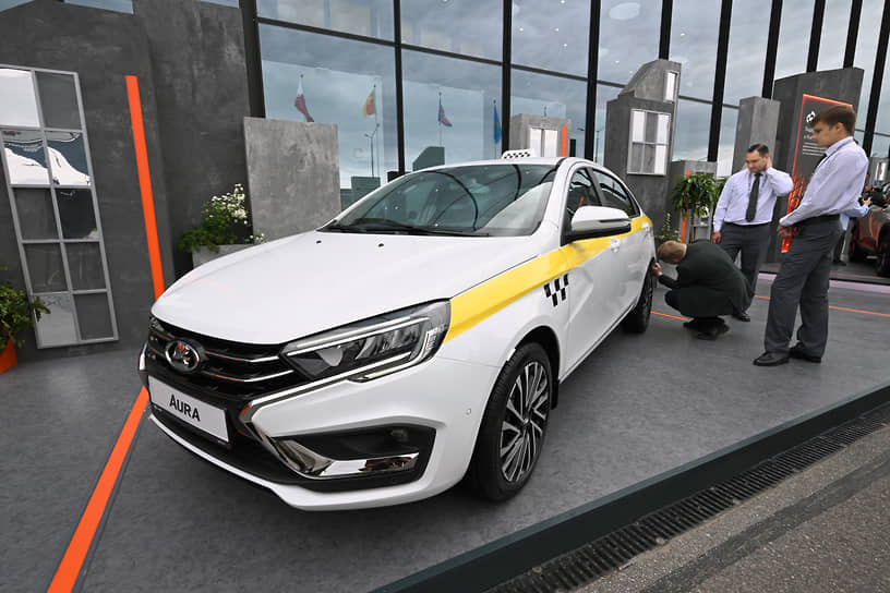 Автомобиль для такси Lada Aura от АвтоВАЗа