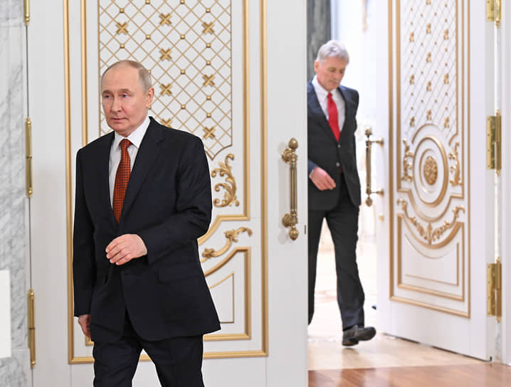 К вечеру Владимир Путин вошел в ту самую дверь