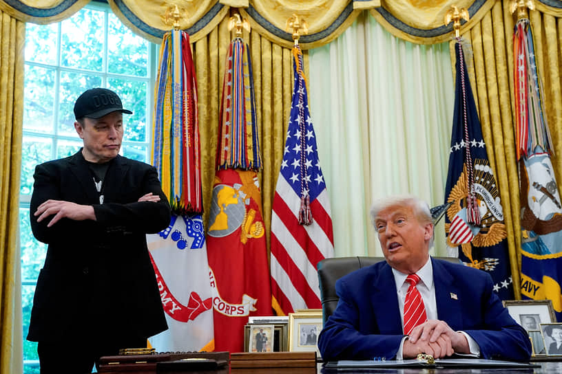 Пресс-конференция Дональда Трампа и Илона Маска по случаю ухода последнего из администрации президента США