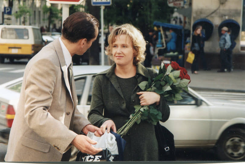 Известен как постановщик трех первых сезонов телесериала «Каменская», премьера пилотных серий которого состоялась в декабре 1999 года