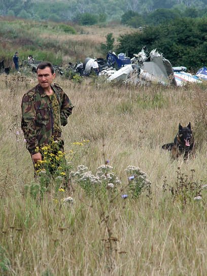 Место крушения самолета Ту-154 в 130 км от Ростова-на-Дону