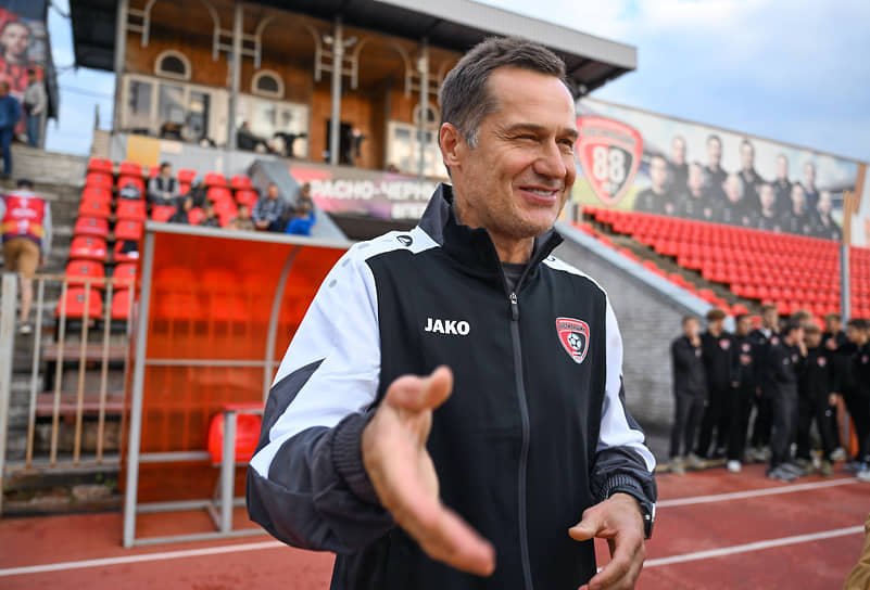 Главный тренер команды «Текстильщик» Дмитрий Кириченко