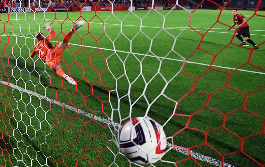 Матч между командами «Тверь» и «Текстильщик» (Иваново)