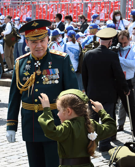 На Красной площади после парада, посвященного Победе в Великой Отечественной войне, 2020 год