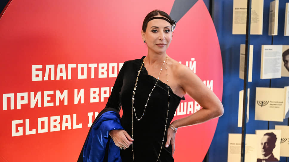 Актриса Алика Смехова