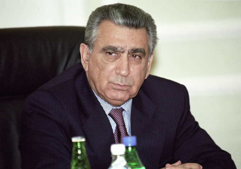 Рамиз Мехтиев в 2002 году