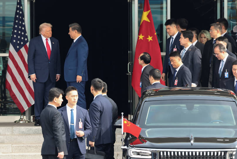 Встреча президента США Дональда Трампа и председателя КНР Си Цзиньпина в южнокорейском Пусане