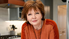 Крашеная с редкой фамилией