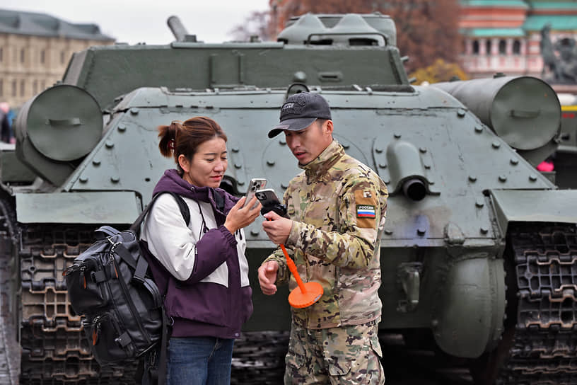 Самоходная артиллерийская установка СУ-85 
