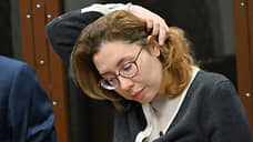 Заключенная борется за материнство