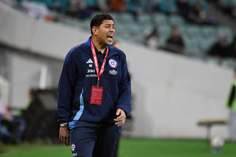 Исполняющий обязанности главного тренера сборной Чили Николас Кордова