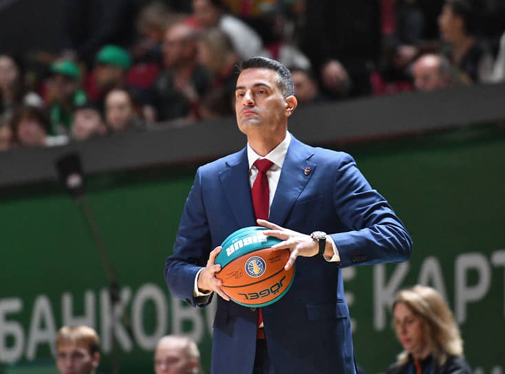 Главный тренер команды ЦСКА Андреас Пистиолис