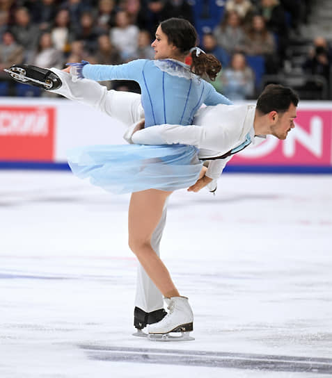 Фигуристы Варвара Жданова и Тимур Бабаев-Смирнов