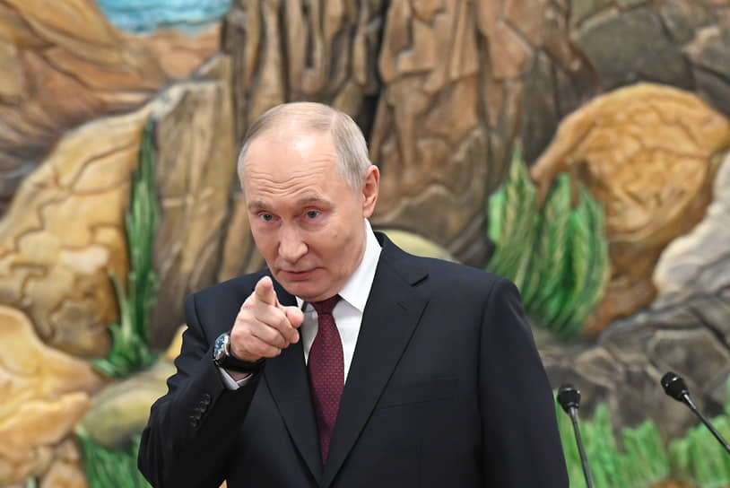 Владимир Путин вспомнил про израильского президента Моше Кацава