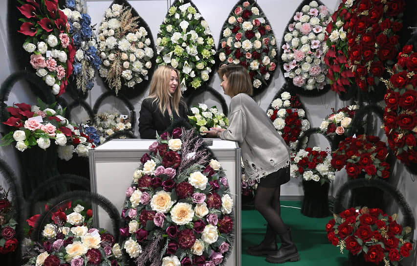 Стенд фабрики DUSHA 