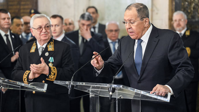 Лавров выступил в МИД РФ: Анкоридж, исконно русские земли в «гавани» и «окопавшаяся партия войны»