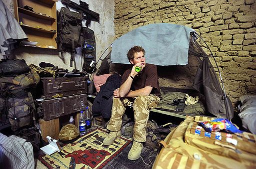 29.02.2008 Министерство обороны Великобритании приняло решение вывезти принца Гарри из Афганистана, где он на протяжении 10 недель тайно воевал