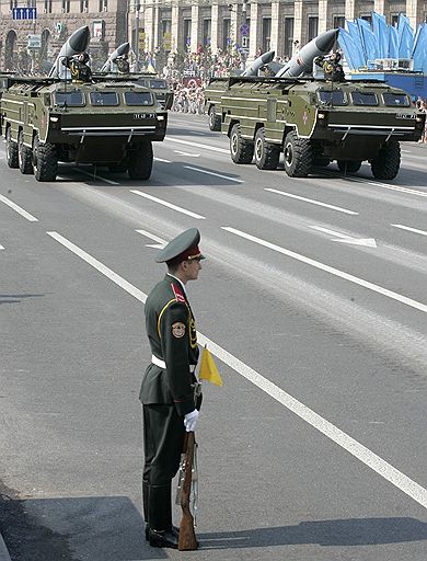 24.08.2008 Украина, День независимости. Впервые за семь лет по Крещатику прошла военная техника