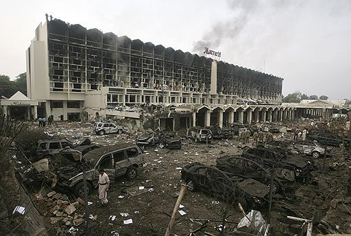 20.09.2008 Теракт с Пакистане. В результате атаки смертника, управлявшего грузовиком со взрывчаткой, разрушена гостиница Marriott. Число убитых и раненых составило сотни человек 