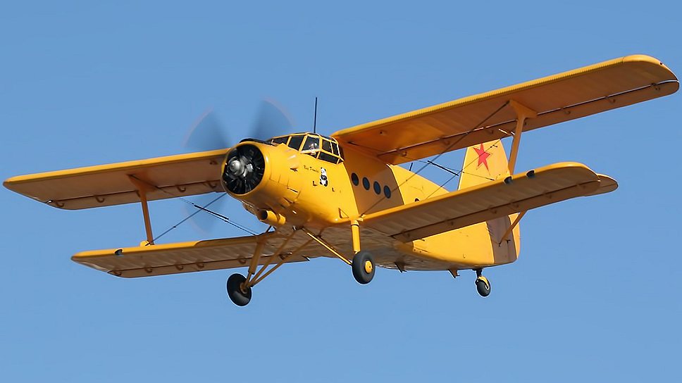 1928 год. Первый полет самолета У-2 («кукурузник»)