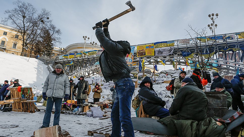 Противники власти пока не собираются расходиться с Майдана