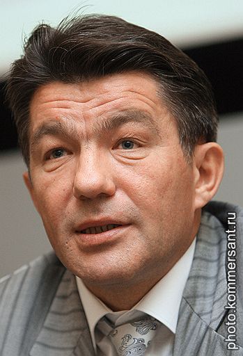 Председатель комитета Совета Федерации России по вопросам безопасности и обороны Виктор Озеров на церемонии награждения победителй конкурса "СМИ против преступности, терроризма и коррупции"