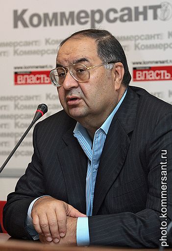 Генеральный директор "Газпроминвестхолдинга", владелец Издательского Дома "КоммерсантЪ" Алишер Усманов  