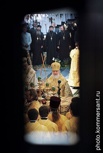 Патриарх Московский и Всея Руси Кирилл во время визита на Украину