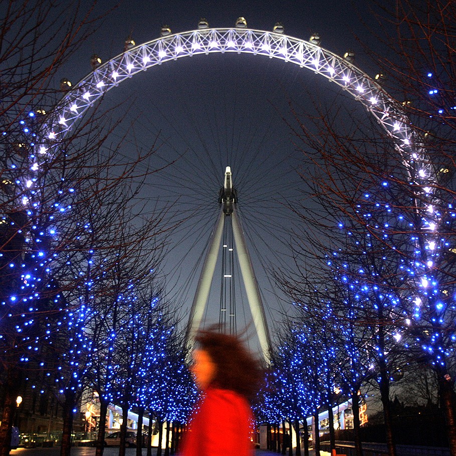 Колесо обозрения London Eye (135 м) в Лондоне