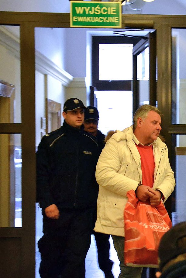 Решение вопроса об экстрадиции Александра Игнатенко (справа) в Россию отложено до рассмотрения жалобы его защиты Евросудом