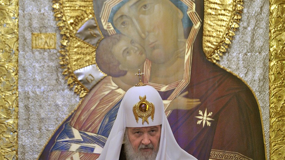 Обсуждая программу строительства 200 храмов, патриарх Кирилл призвал не слушать аргументы идеологических противников