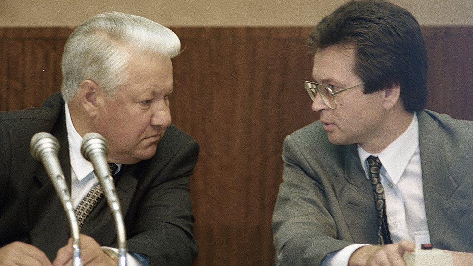 Сергей Медведев снимет документальный фильм о событиях 1993 года, опираясь в том числе и на собственные воспоминания