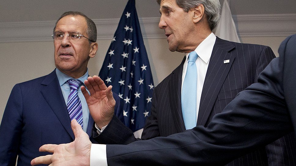 Глава МИД РФ Сергей Лавров и госсекретарь США Джон Керри решают, кто первым объявит о провале инициативы созвать мирную конференцию по Сирии