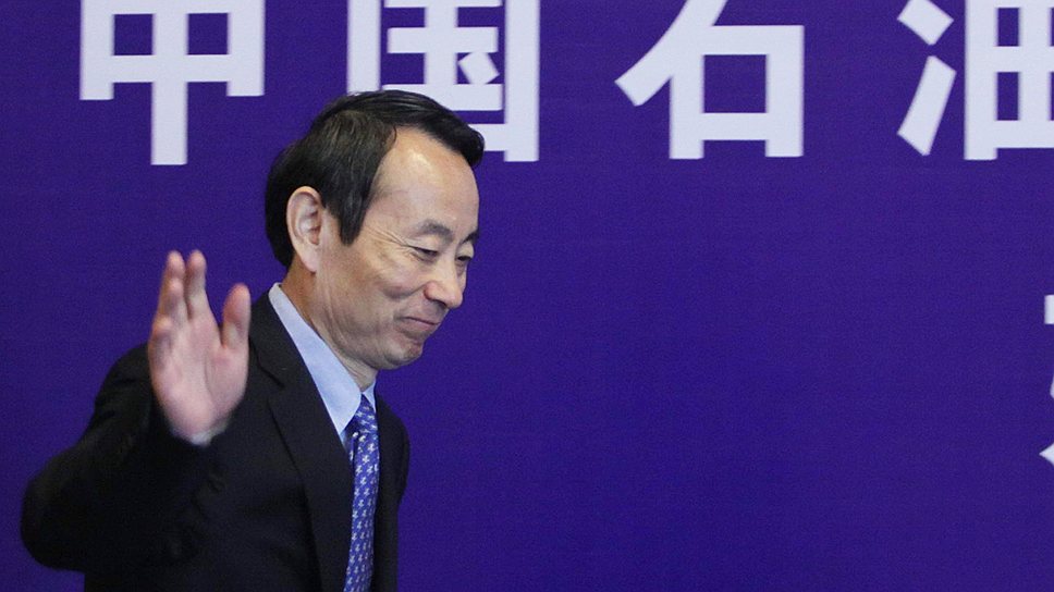 Глава комиссии по контролю над госактивами КНР Цзян Цземинь стал первым высокопоставленным китайским чиновником, обвиненным в коррупции при новом руководстве страны 