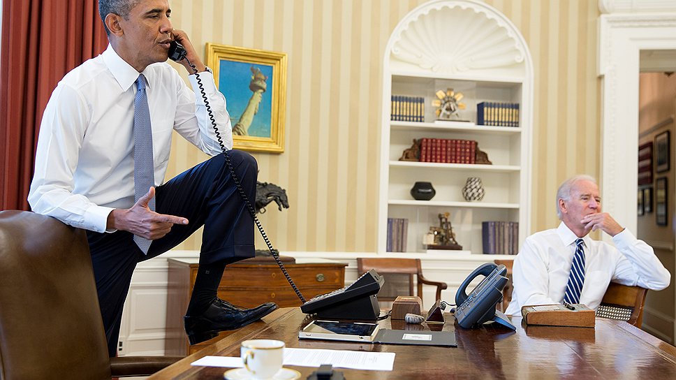 Президент США Барак Обама и вице-президент Джо Байден  (справа) делают все, чтобы убедить конгрессменов поддержать военную операцию в Сирии