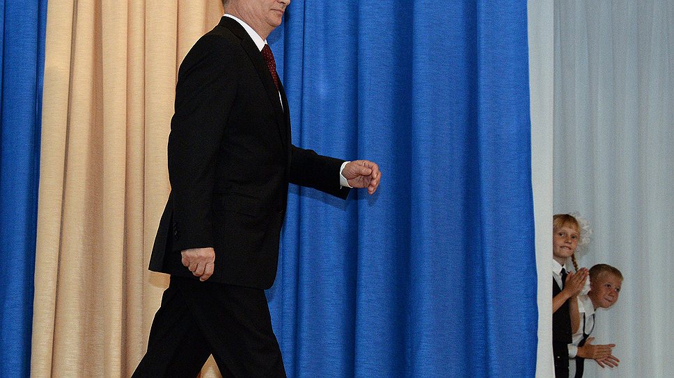 В День знаний президент Владимир Путин (на фото) и глава правительства Дмитрий Медведев напутствовали школьников по выбору профессии