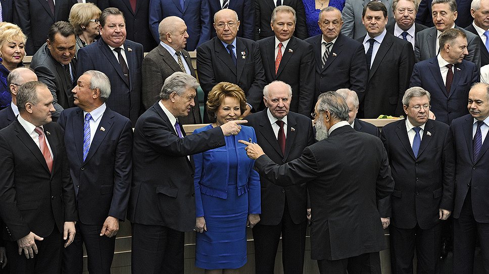 Валентина Матвиенко отметила юбилей палаты в окружении действующих коллег и своих предшественников на посту председателя СФ