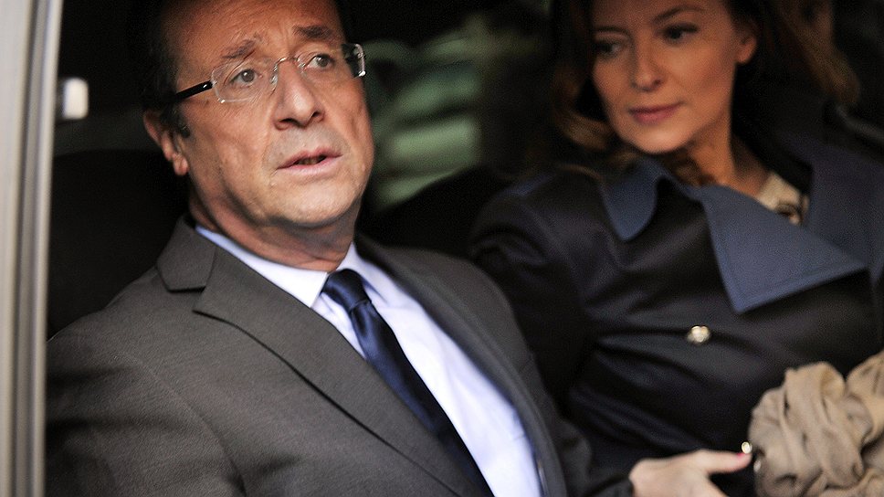 Президент Франции Франсуа Олланд официально живет в гражданском браке с журналисткой Валери Триервелер (на фото), и наличие любовницы отрицает