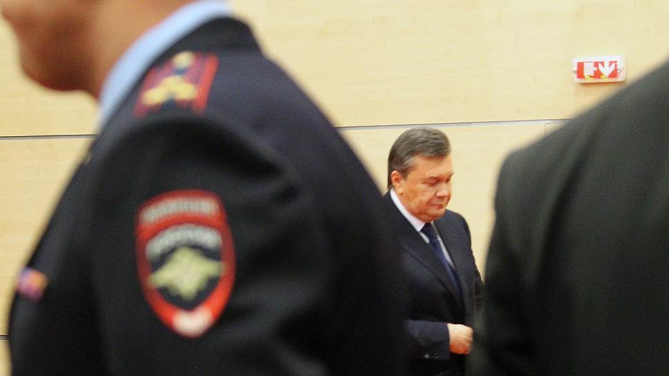 Виктор Янукович, заявив о том, что жив, обвинил новые киевские власти в грядущем отделении Крыма