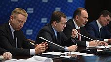 Дмитрий Медведев поговорит с депутатами о санкциях