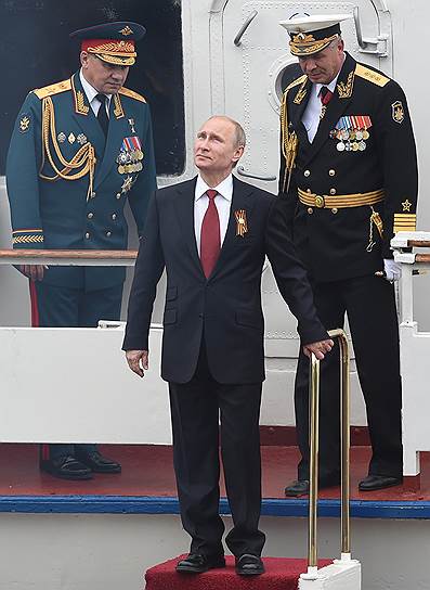 Владимир Путин поздравлял Севастополь с 69-й годовщиной Победы, а город праздновал ее как в первый раз