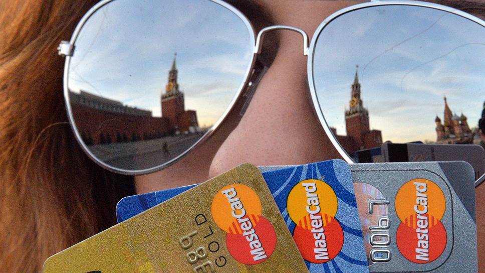 Почему Visa и MasterCard могут уйти из России