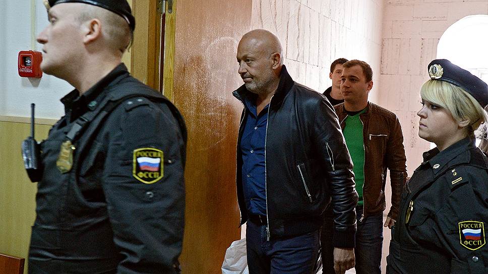 Арестованный Александр Сабадаш стал обвиняемым в крупном мошенничестве